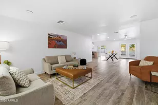 704 E Mesquite Ave, Gilbert, AZ 85296 - Photo 35