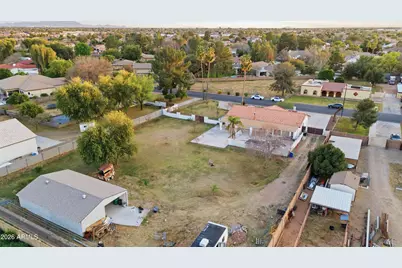 704 E Mesquite Avenue, Gilbert, AZ 85296 - Photo 27
