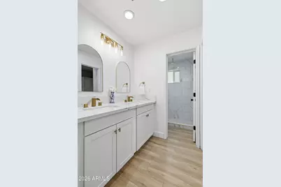 704 E Mesquite Avenue, Gilbert, AZ 85296 - Photo 57