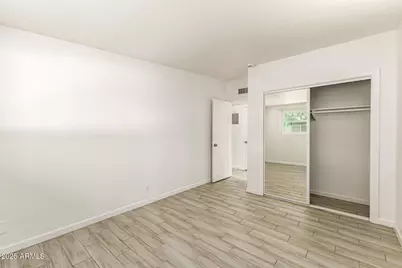 6708 E Cheery Lynn Road #B, Scottsdale, AZ 85251 - Photo 27