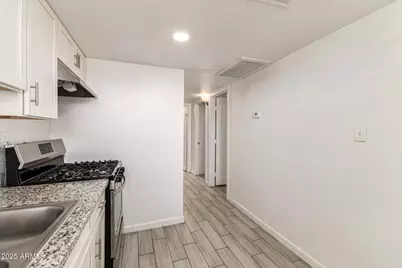 6708 E Cheery Lynn Road #B, Scottsdale, AZ 85251 - Photo 21