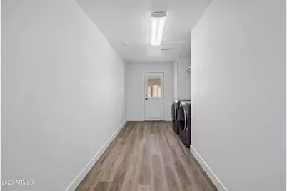 4813 W Hayward Avenue, Glendale, AZ 85301 - Photo 9