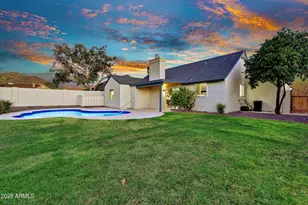 1362 E Wickieup Ln, Phoenix, AZ 85024 - Photo 41