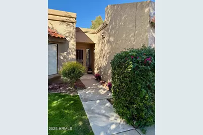 9428 W McRae Way, Peoria, AZ 85382 - Photo 3