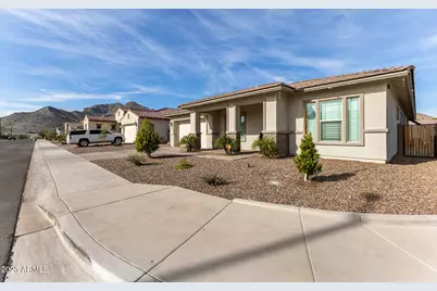 21124 W Windsor Avenue, Buckeye, AZ 85396 - Photo 5