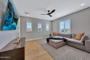 22220 N 34th Pl, Phoenix, AZ 85050 - Photo 35