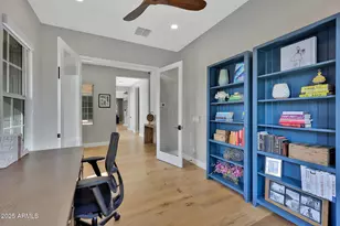 22220 N 34th Pl, Phoenix, AZ 85050 - Photo 19