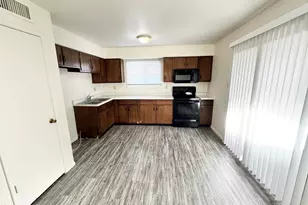 4520 W Hatcher Rd, Glendale, AZ 85302 - Photo 11