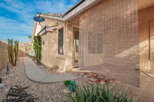 6881 W Pontiac Dr, Glendale, AZ 85308 - Photo 9