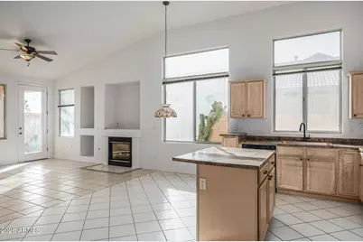 6881 W Pontiac Drive, Glendale, AZ 85308 - Photo 17