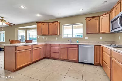 15834 E Ocotillo Road, Gilbert, AZ 85298 - Photo 19