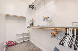 836 E Gary Ln, Phoenix, AZ 85042 - Photo 23