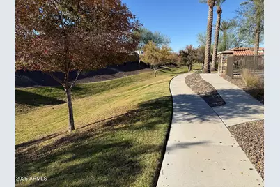 836 E Gary Lane, Phoenix, AZ 85042 - Photo 39