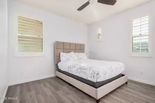 836 E Gary Ln, Phoenix, AZ 85042 - Photo 19