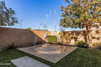 836 E Gary Lane, Phoenix, AZ 85042 - Photo 3