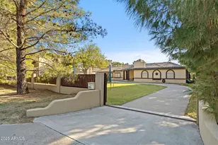 1345 E Ocotillo Rd, Phoenix, AZ 85014 - Photo 9