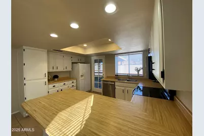 7120 W Sunnyslope Lane, Peoria, AZ 85345 - Photo 13