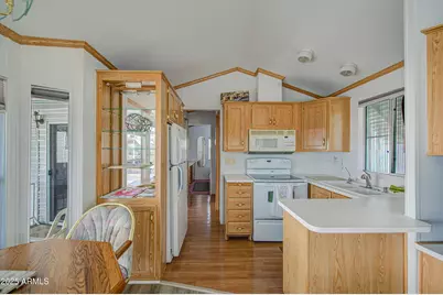 111 S Greenfield Road #423, Mesa, AZ 85206 - Photo 11