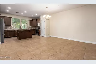 20977 W Hamilton Street, Buckeye, AZ 85396 - Photo 9