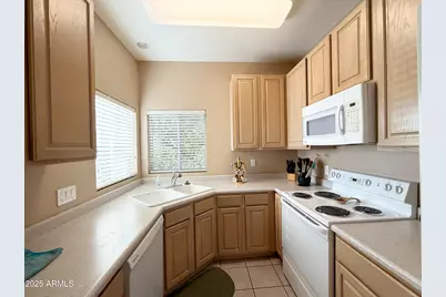 6535 E Superstition Springs Boulevard #214, Mesa, AZ 85206 - Photo 9