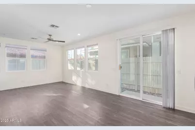 3218 W Glendale Avenue #27, Phoenix, AZ 85051 - Photo 7