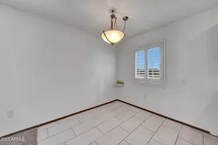 13232 N 98th Ave, Sun City, AZ 85351 - Photo 17