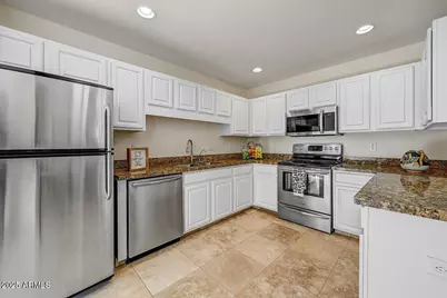 15151 N Frank Lloyd Wright Boulevard #1075, Scottsdale, AZ 85260 - Photo 17