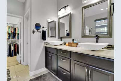 1866 E Ravenswood Drive E, Gilbert, AZ 85298 - Photo 17