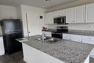 817 W Caroline St, Coolidge, AZ 85128 - Photo 11