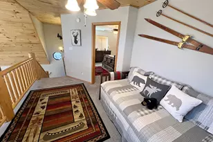 2240 Fairway Dr, Overgaard, AZ 85933 - Photo 33