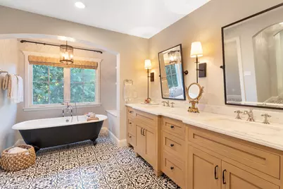 4021 E Hazelwood Street, Phoenix, AZ 85018 - Photo 15