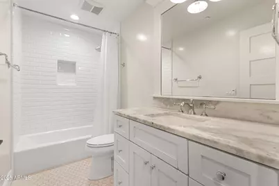 4021 E Hazelwood Street, Phoenix, AZ 85018 - Photo 23