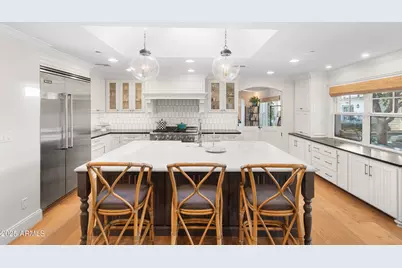 4021 E Hazelwood Street, Phoenix, AZ 85018 - Photo 7