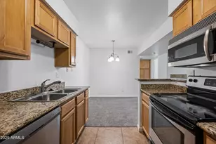 5995 N 78th St, Scottsdale, AZ 85250 - Photo 11