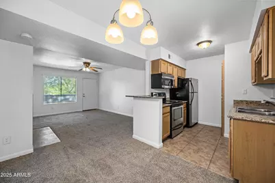 5995 N 78th Street #2023, Scottsdale, AZ 85250 - Photo 9