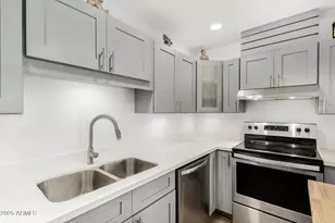 4713 E Hidalgo Ave, Phoenix, AZ 85040 - Photo 11