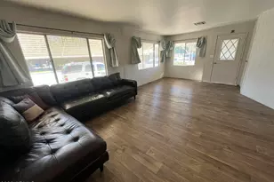 10960 N 67th Ave, Glendale, AZ 85304 - Photo 13