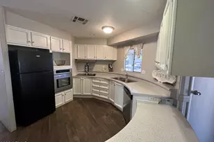 10960 N 67th Ave, Glendale, AZ 85304 - Photo 7