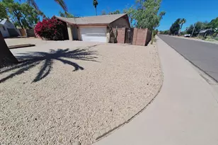 2839 E Altadena Ave, Phoenix, AZ 85028 - Photo 3