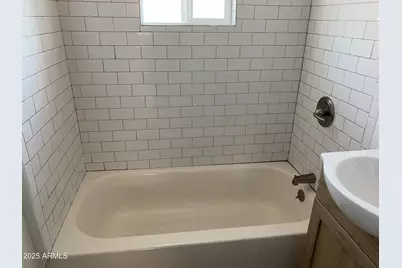 2125 W Highland Avenue, Phoenix, AZ 85015 - Photo 21