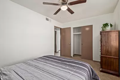 7609 W Cheery Lynn Road, Phoenix, AZ 85033 - Photo 25