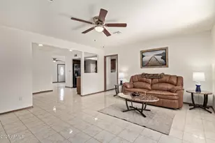 7609 W Cheery Lynn Rd, Phoenix, AZ 85033 - Photo 13