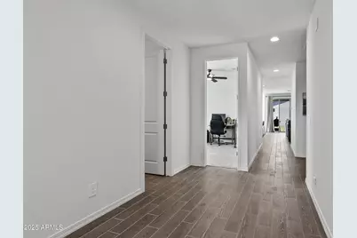 11224 E Unger Avenue, Mesa, AZ 85212 - Photo 3