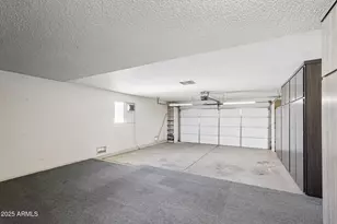 11146 W Jacaranda Dr, Sun City, AZ 85373 - Photo 39