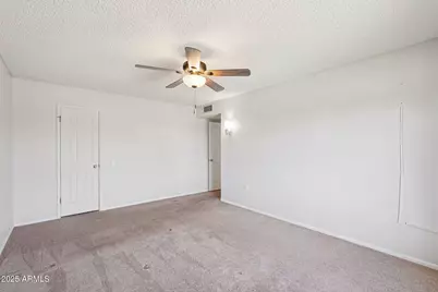 11146 W Jacaranda Drive, Sun City, AZ 85373 - Photo 27