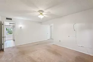 11146 W Jacaranda Dr, Sun City, AZ 85373 - Photo 17