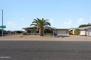 11146 W Jacaranda Dr, Sun City, AZ 85373 - Photo 35