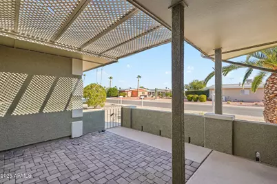 11146 W Jacaranda Drive, Sun City, AZ 85373 - Photo 5