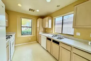 16215 W Young St, Surprise, AZ 85374 - Photo 3