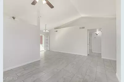 1813 E Grandview Road, Phoenix, AZ 85022 - Photo 7